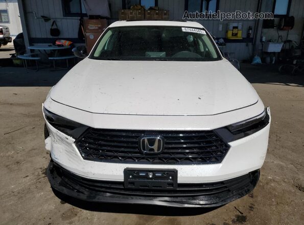 1HGCY1F40SA044083 2025 HONDA ACCORD White Դիմացի տեսք