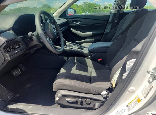 1HGCY1F43SA086621 2025 HONDA ACCORD White Front interior view