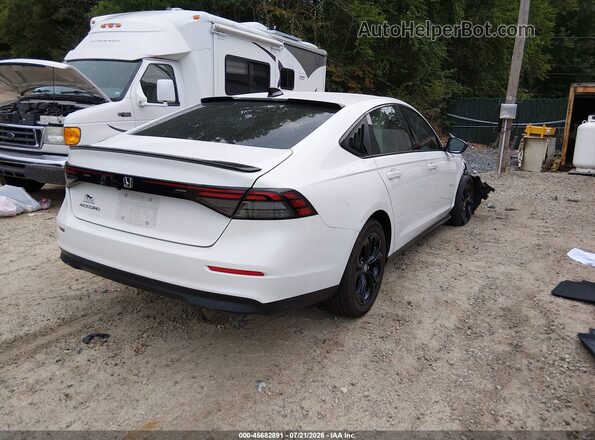 1HGCY1F44SA011863 2025 HONDA ACCORD White Задня права чверть