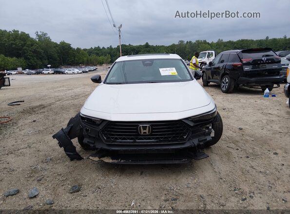 1HGCY1F44SA011863 2025 HONDA ACCORD White Вид задньої частини салону