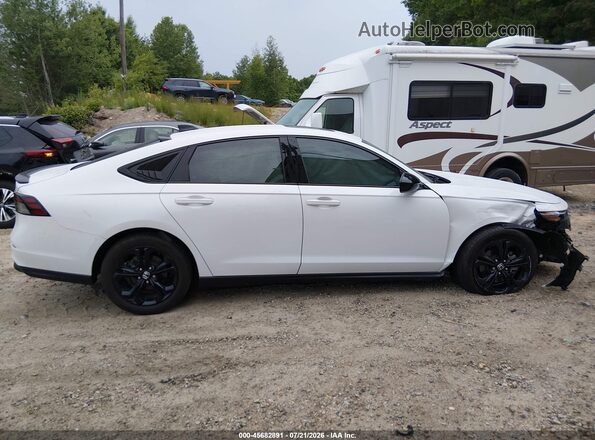 1HGCY1F44SA011863 2025 HONDA ACCORD White Панорамний вид салону 360°