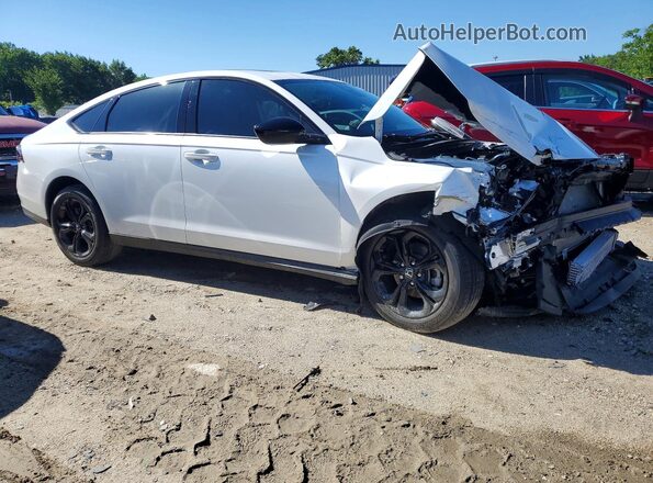 1HGCY1F44SA087034 2025 HONDA ACCORD White Передня права чверть