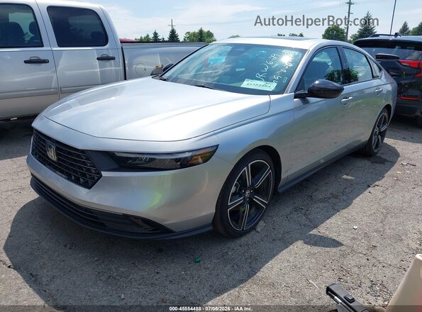 1HGCY1F47TA005363 2026 HONDA ACCORD Silver Vista tres cuartos delantera izquierda
