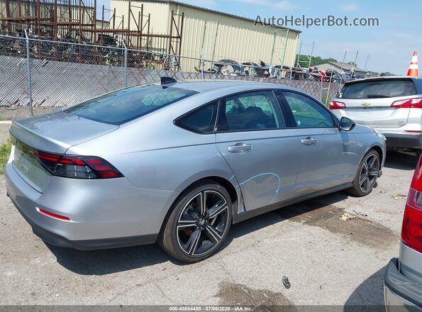 1HGCY1F47TA005363 2026 HONDA ACCORD Silver Vista interior trasera