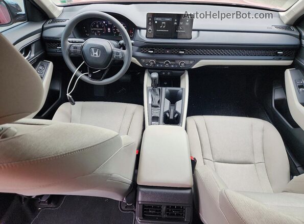 1HGCY1F48TA008207 2026 HONDA ACCORD Red Vista del salpicadero