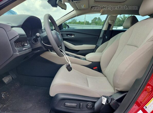 1HGCY1F48TA008207 2026 HONDA ACCORD Red Vista interior delantera