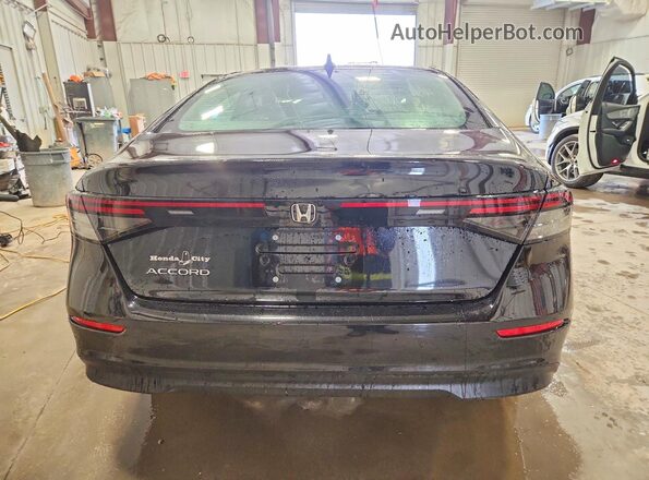 1HGCY1F49SA044454 2025 HONDA ACCORD Black უკანა ხედი