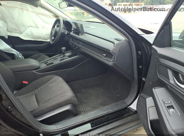 1HGCY1F4XTA009939 2026 HONDA ACCORD Black Вид салону спереду