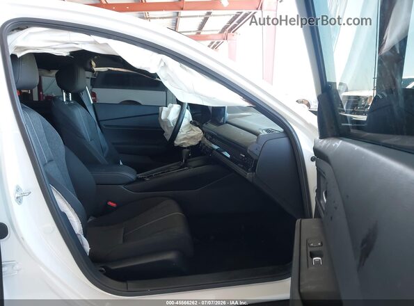 1HGCY2F50RA093633 2024 HONDA ACCORD White წინა სალონის ხედი