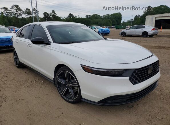 1HGCY2F50RA093678 2024 HONDA ACCORD White Передня права чверть