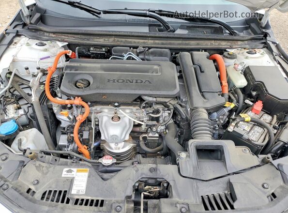 1HGCY2F50RA093678 2024 HONDA ACCORD White Вид задньої частини салону