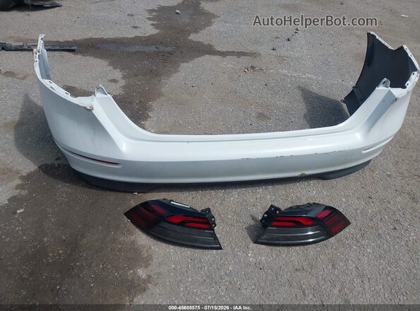1HGCY2F51RA055182 2024 HONDA ACCORD White Widok zestawu wskaźników