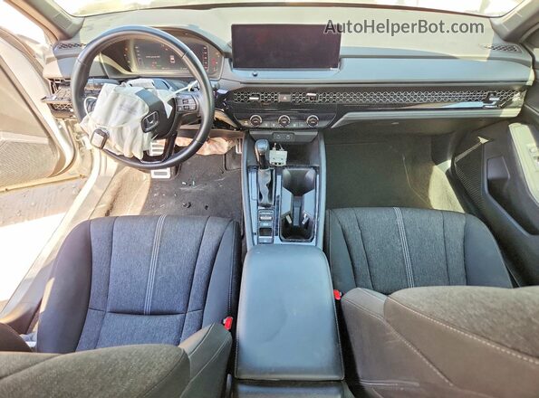1HGCY2F52RA075439 2024 HONDA ACCORD Серебряный Вид панели приборов