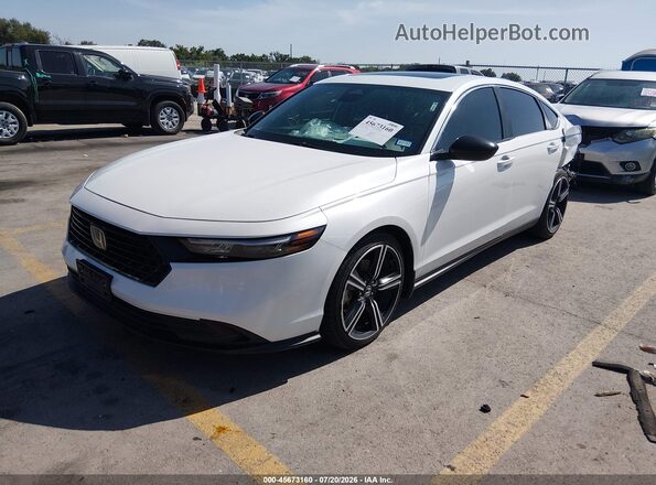 1HGCY2F52RA097795 2024 HONDA ACCORD White Przód lewy