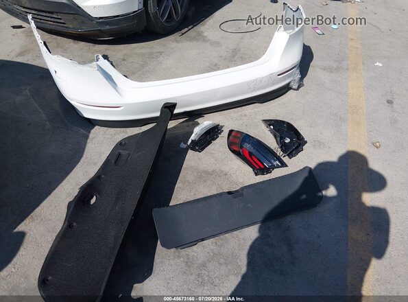 1HGCY2F52RA097795 2024 HONDA ACCORD White Widok zestawu wskaźników