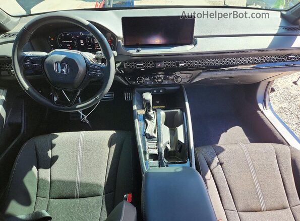1HGCY2F52SA092585 2025 HONDA ACCORD Black Widok deski rozdzielczej