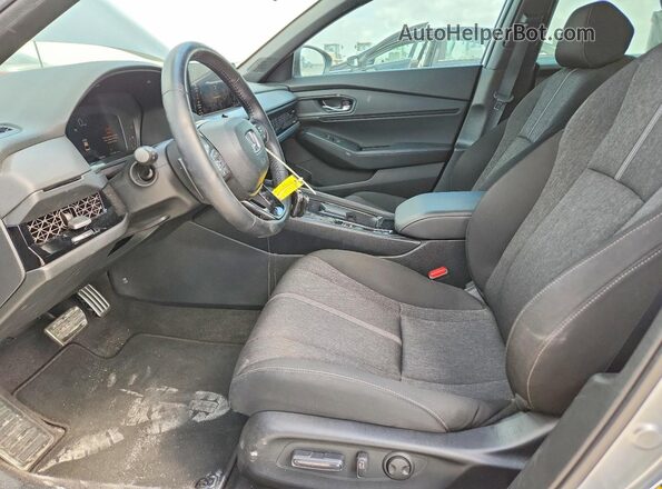 1HGCY2F54RA007031 2024 HONDA ACCORD Silver Սալոնի դիմացի տեսք