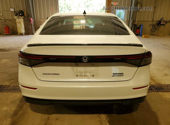 1HGCY2F55SA060116 2025 HONDA ACCORD White Widok z tyłu