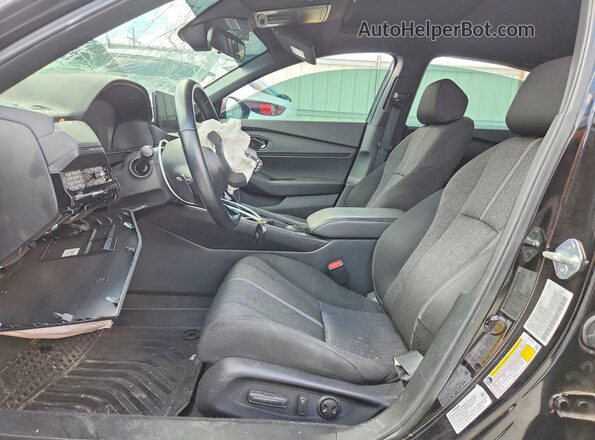 1HGCY2F56PA043784 2023 HONDA ACCORD Черный Вид салона спереди