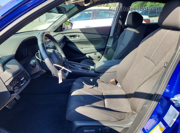 1HGCY2F56RA074231 2024 HONDA ACCORD Blue წინა სალონის ხედი