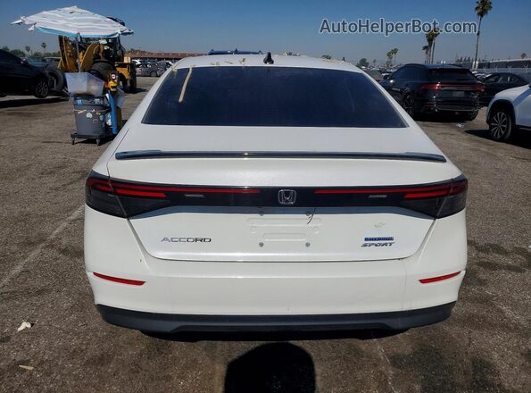 1HGCY2F58RA094464 2024 HONDA ACCORD White უკანა ხედი