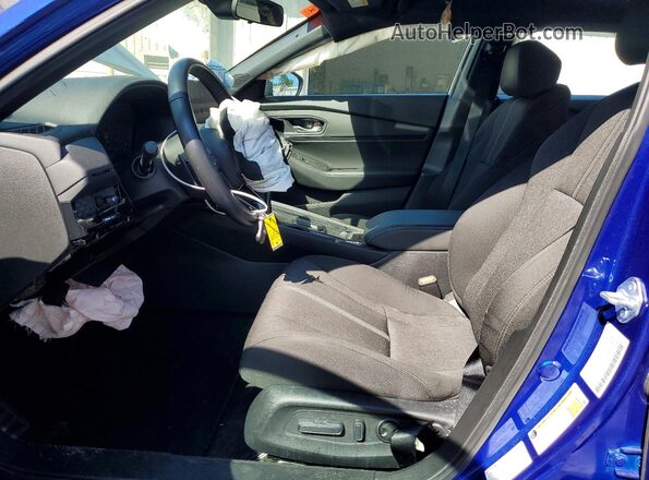 1HGCY2F58SA018054 2025 HONDA ACCORD Blue Вид салону спереду