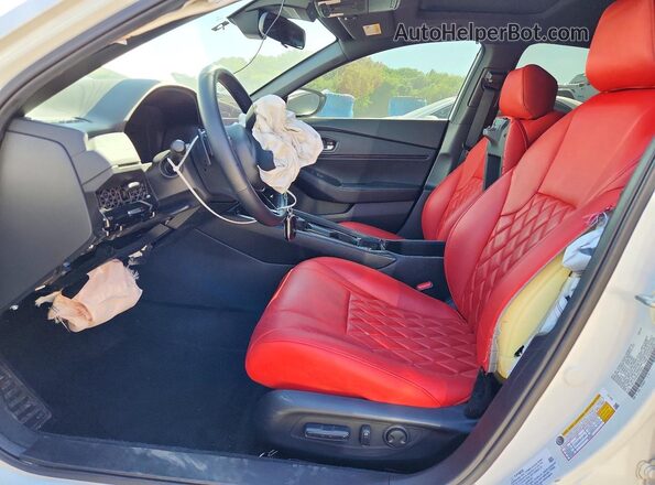 1HGCY2F59RA078824 2024 HONDA ACCORD White Front interior view