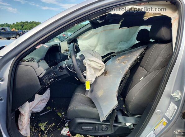 1HGCY2F59SA075024 2025 HONDA ACCORD Silver Вид салону спереду