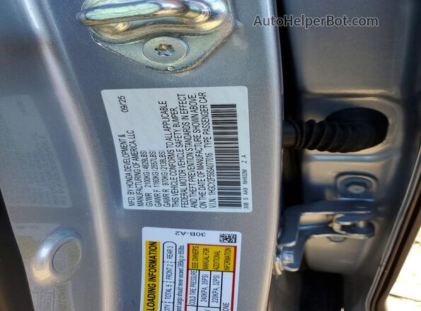 1HGCY2F59SA077016 2025 HONDA ACCORD Gray Widok komory silnika
