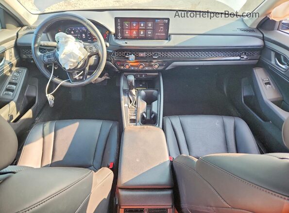 1HGCY2F60SA064762 2025 HONDA ACCORD Серебряный Вид панели приборов