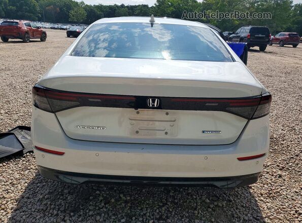 1HGCY2F64RA016207 2024 HONDA ACCORD White Widok z tyłu