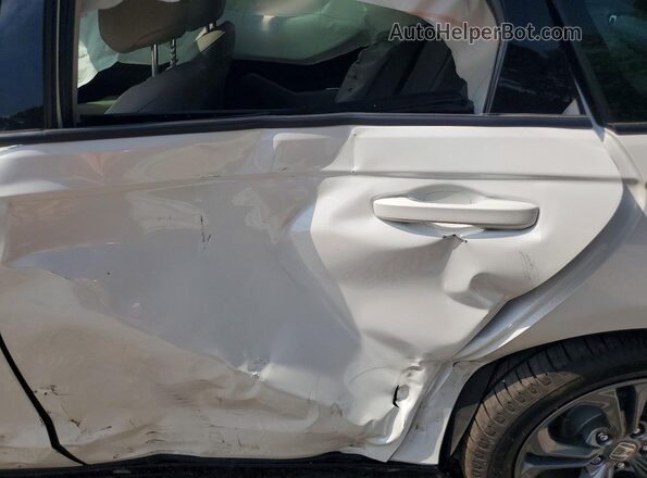 1HGCY2F64RA016207 2024 HONDA ACCORD White Widok tylnych siedzeń