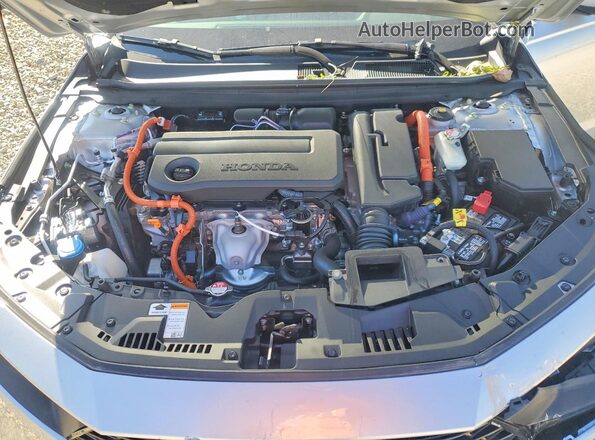 1HGCY2F69SA011980 2025 HONDA ACCORD Silver Սալոնի հետևի տեսք