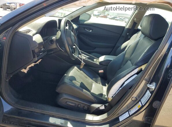 1HGCY2F6XPA052075 2023 HONDA ACCORD Угольный Вид салона спереди