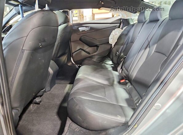 1HGCY2F71RA053062 2024 HONDA ACCORD Серебряный Вид задних сидений
