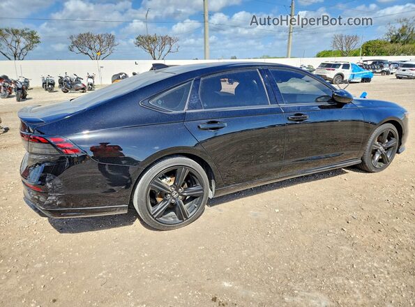 1HGCY2F71RA077457 2024 HONDA ACCORD Черный Задняя правая четверть