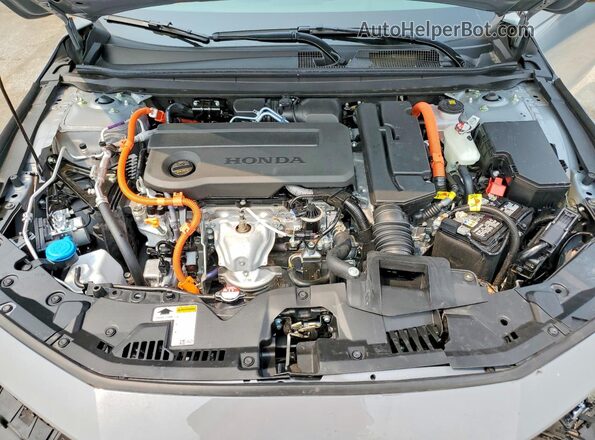 1HGCY2F73TA027490 2026 HONDA ACCORD Silver Սալոնի հետևի տեսք