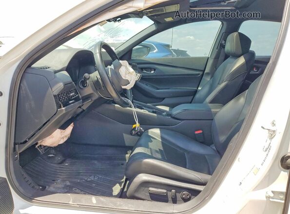 1HGCY2F74RA041438 2024 HONDA ACCORD White Front interior view