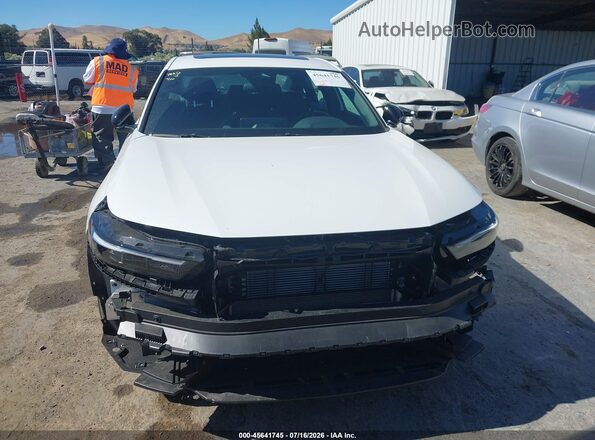 1HGCY2F75SA052518 2025 HONDA ACCORD White Vista interior trasera
