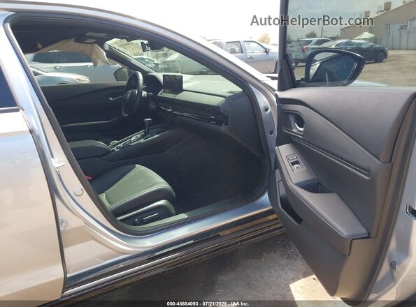 1HGCY2F77SA083642 2025 HONDA ACCORD Silver Widok wnętrza z przodu