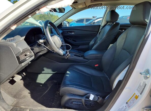 1HGCY2F81RA048162 2024 HONDA ACCORD White წინა სალონის ხედი