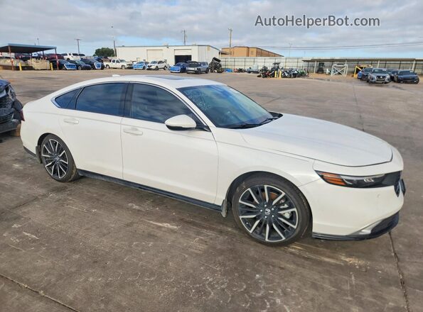 1HGCY2F82SA068202 2025 HONDA ACCORD Белый Передняя правая четверть