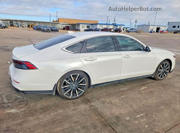 1HGCY2F82SA068202 2025 HONDA ACCORD Белый Задняя правая четверть
