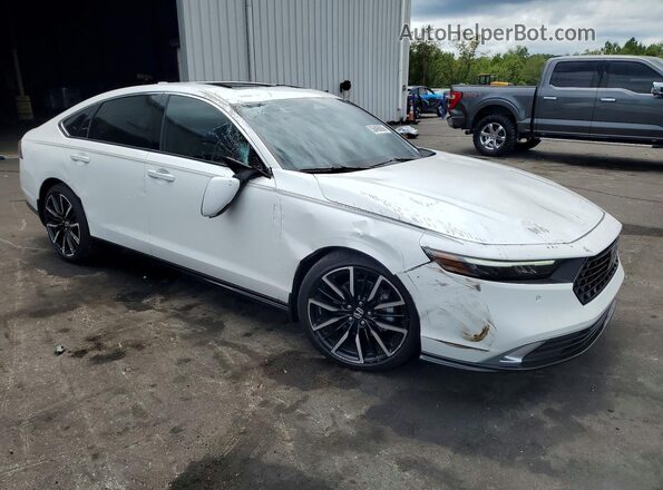 1HGCY2F85SA031015 2025 HONDA ACCORD White Front right