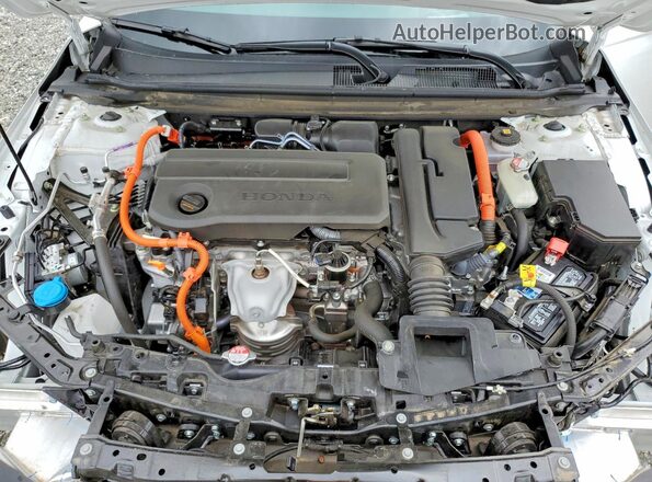 1HGCY2F86SA000176 2025 HONDA ACCORD White Սալոնի հետևի տեսք