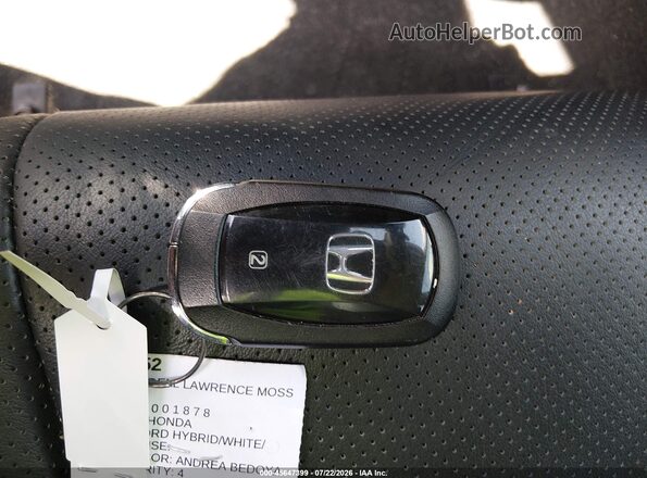 1HGCY2F87RA001878 2024 HONDA ACCORD White Dashboard view