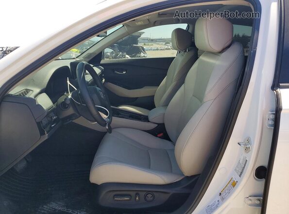 1HGCY2F87SA069667 2025 HONDA ACCORD White Vista interior delantera
