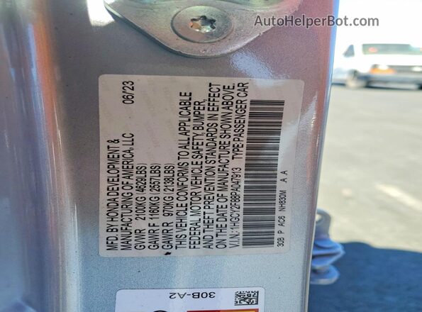 1HGCY2F88PA047913 2023 HONDA ACCORD Silver Widok komory silnika