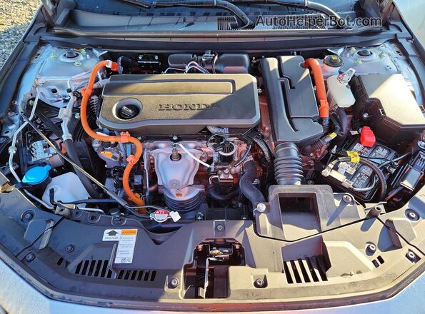 1HGCY2F88RA009603 2024 HONDA ACCORD Silver Սալոնի հետևի տեսք