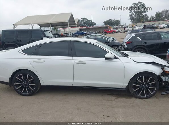 1HGCY2F8XRA004533 2024 HONDA ACCORD White Widok wnętrza z tyłu